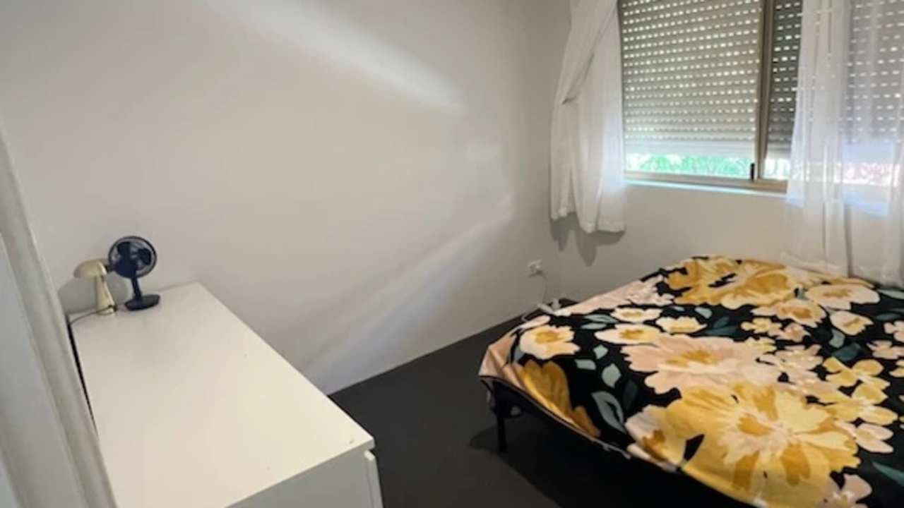 Furnished room with ensuite in a share house
