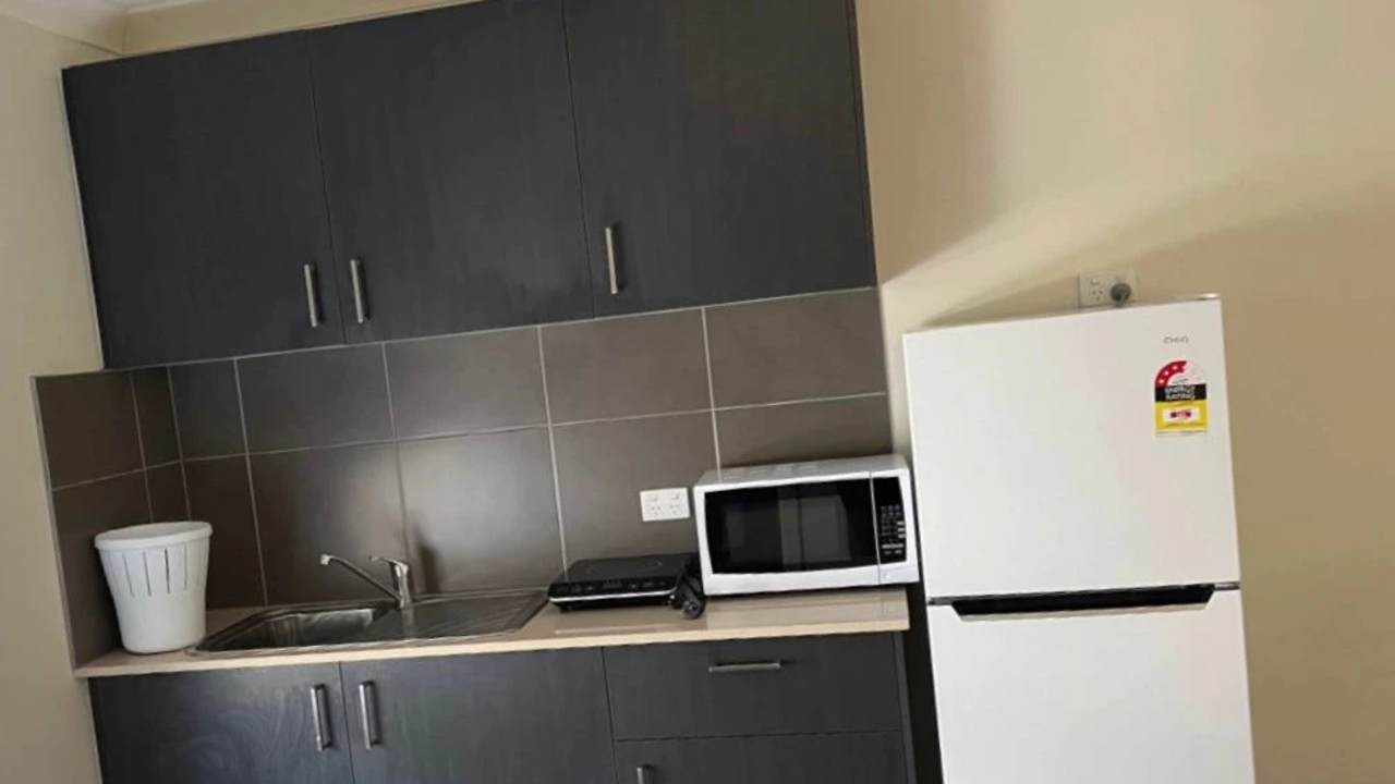 Furnished room with own bathroom