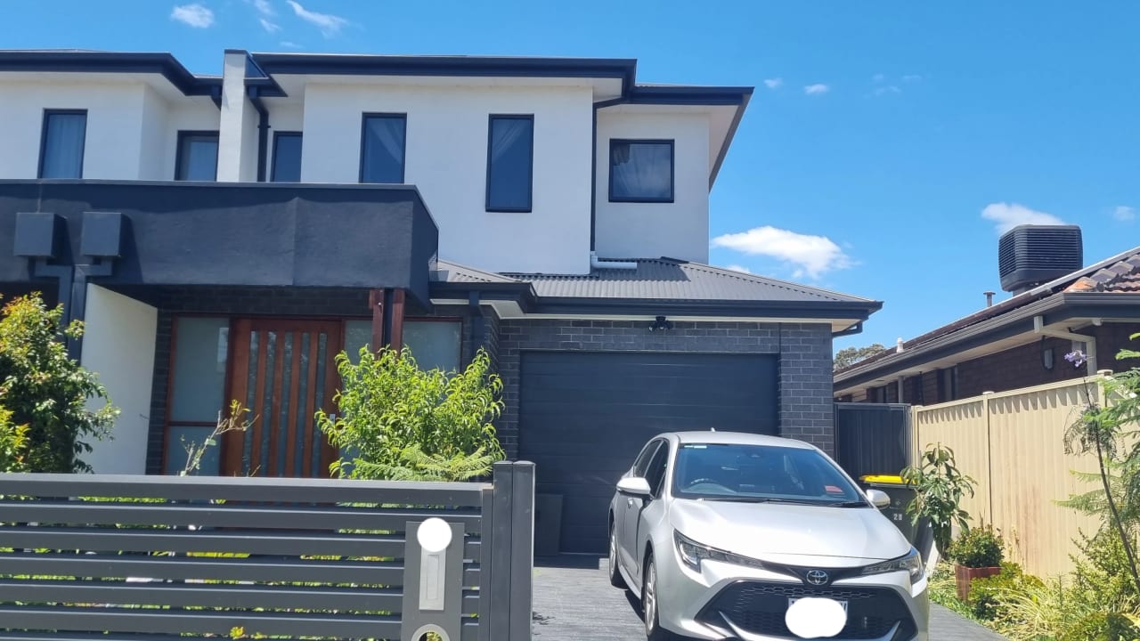 Furnished room with ensuite in a share house