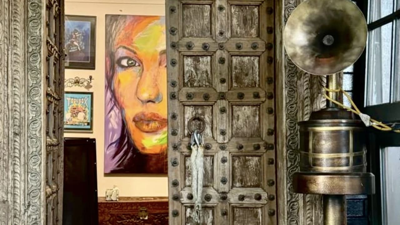 Furnished room with ensuite in a share house