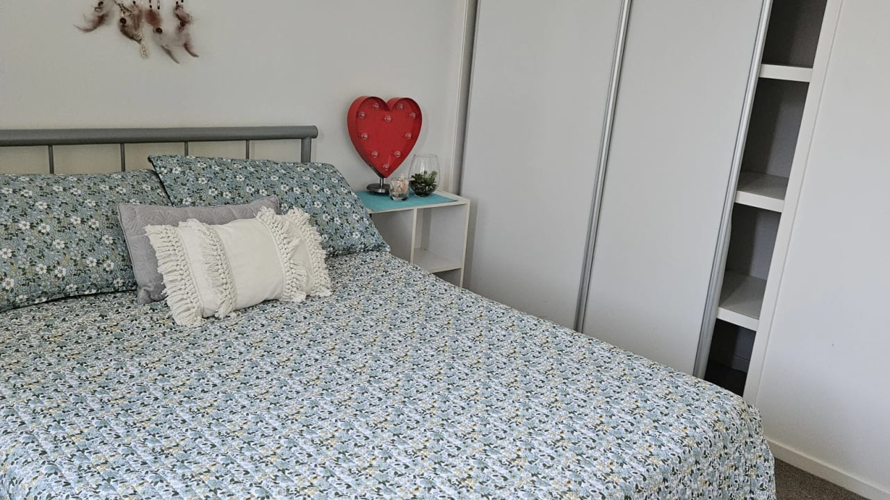 Furnished room with own bathroom