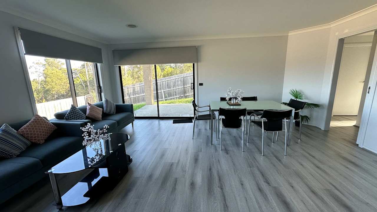 Furnished room with ensuite in a share house