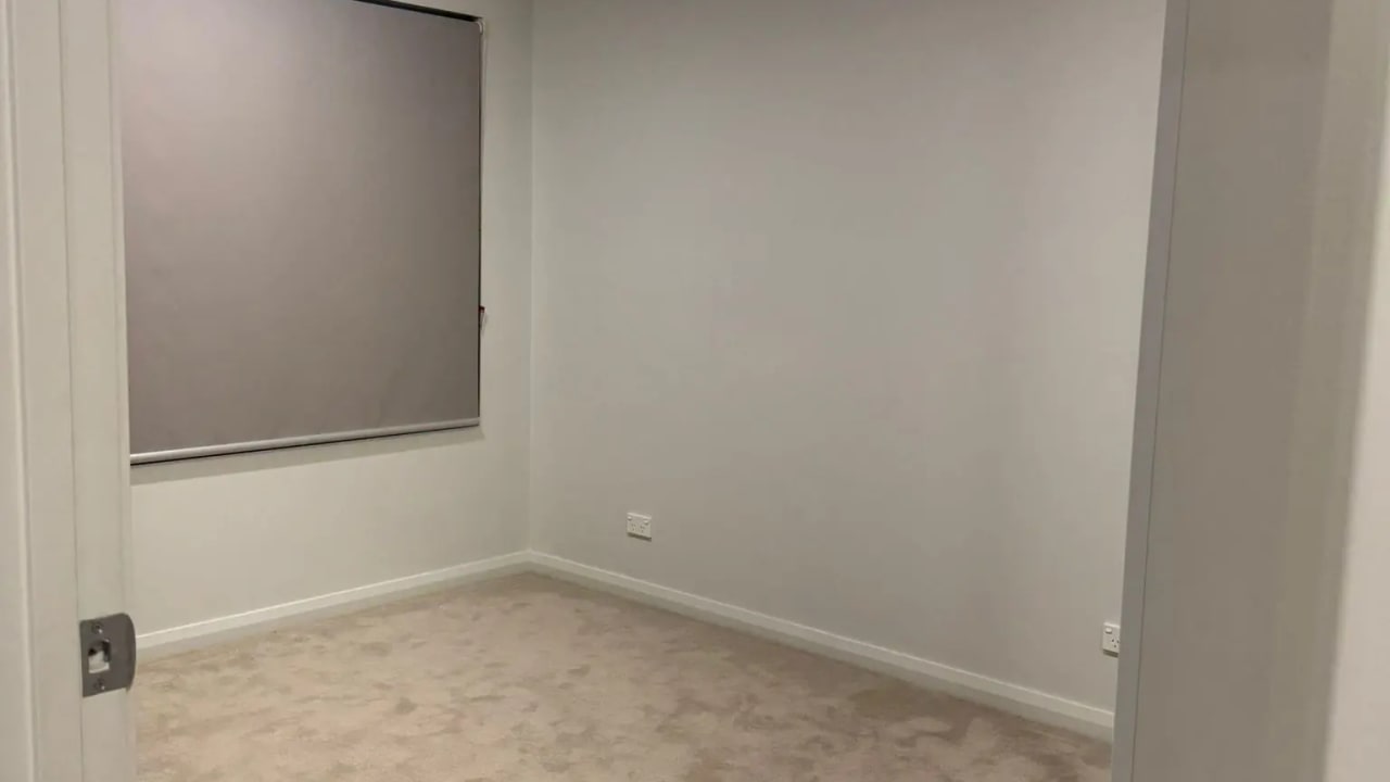 Room in a share house