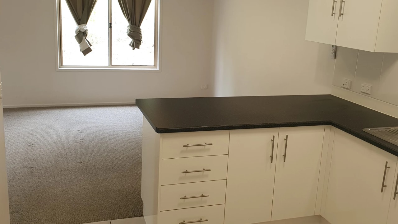 Whole property with 2 rooms for rent