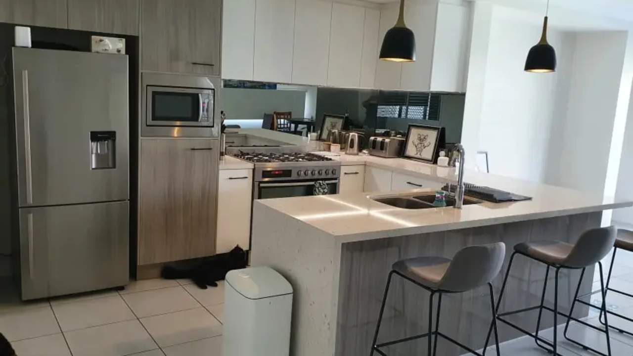 Unfurnished room with own bathroom