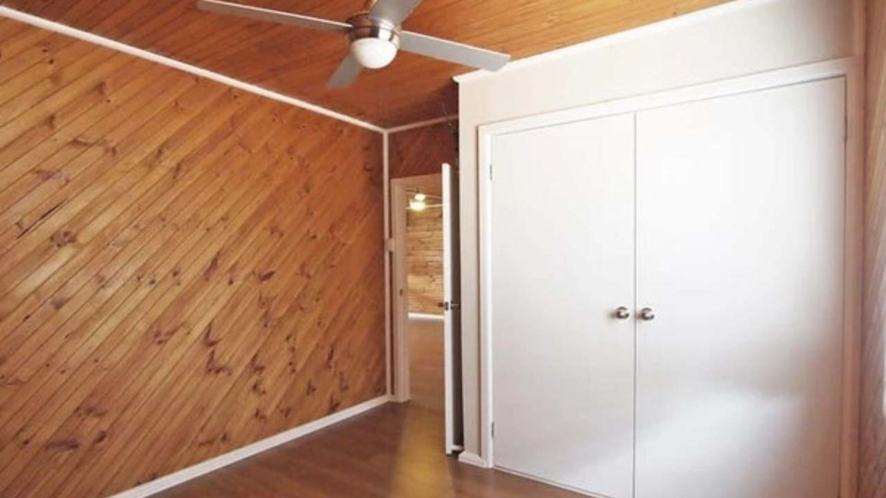 Unfurnished room in a share house