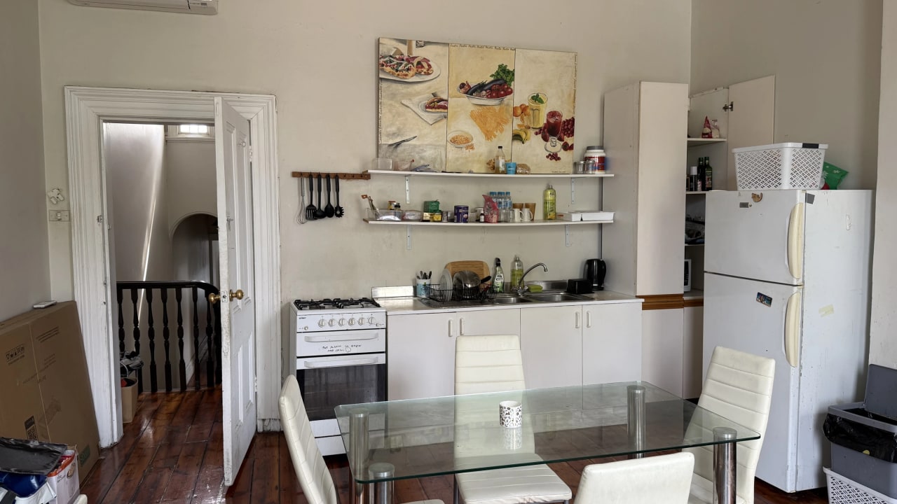 Furnished room in a share house