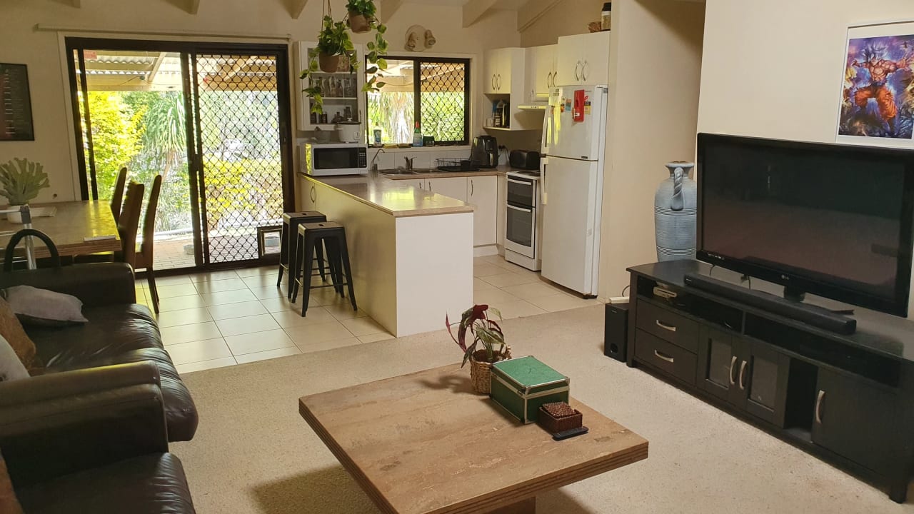 Room in a share house