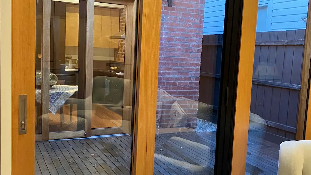 Room in a share house