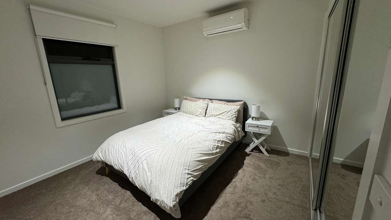 Furnished room with own bathroom