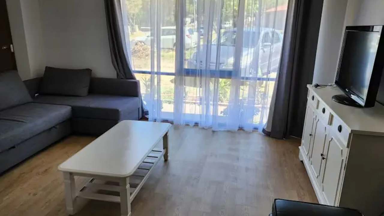 Furnished room with ensuite in a share house