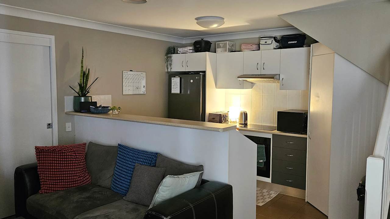Unfurnished room with own bathroom