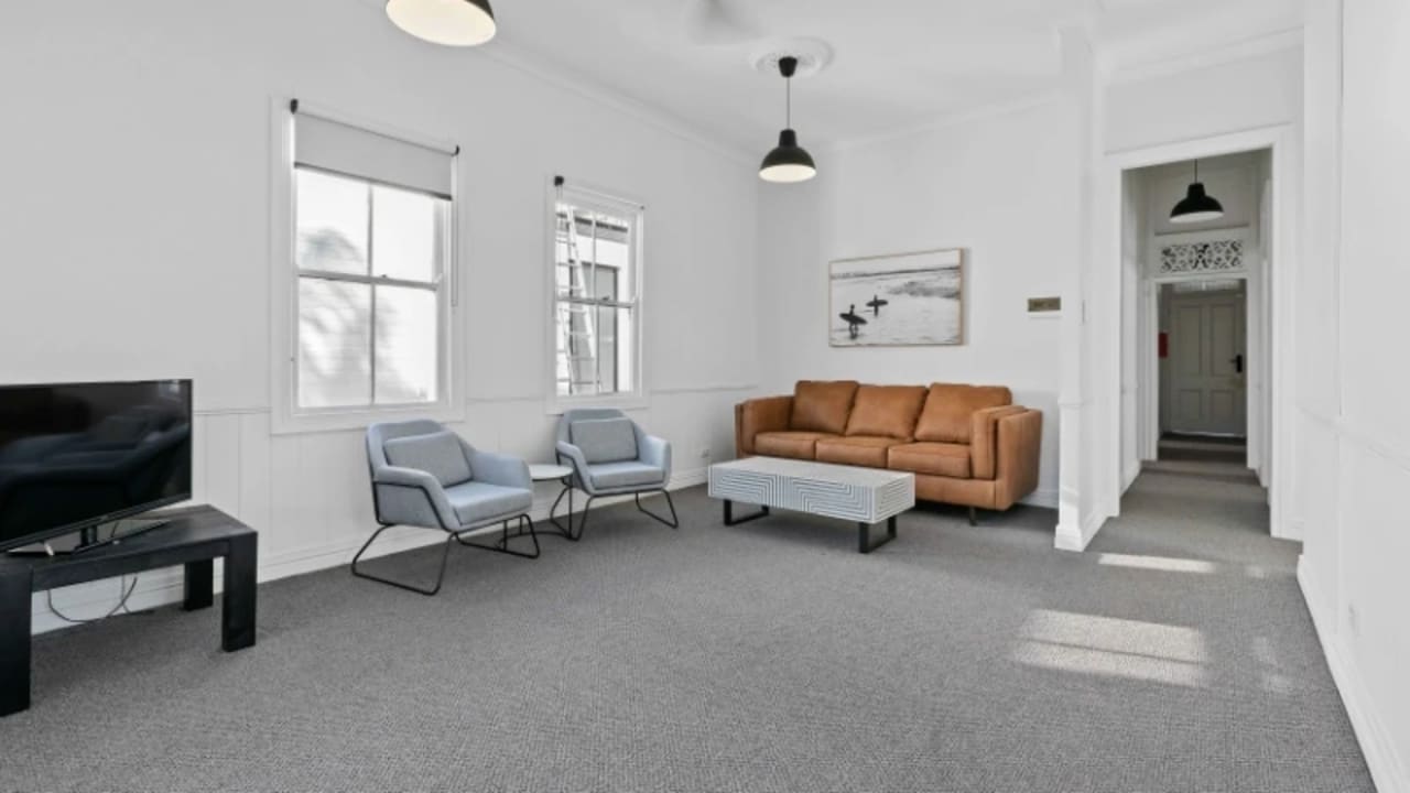 Furnished room in a share house