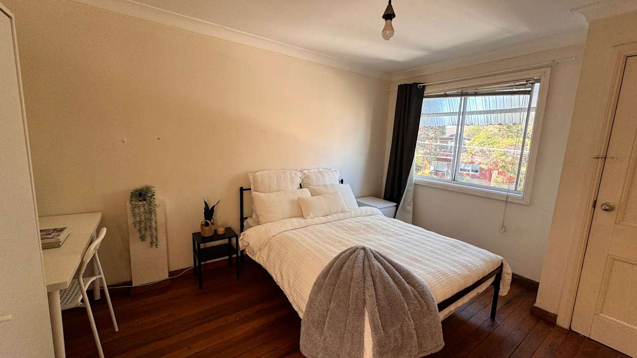 Whole property with 4 rooms for rent
