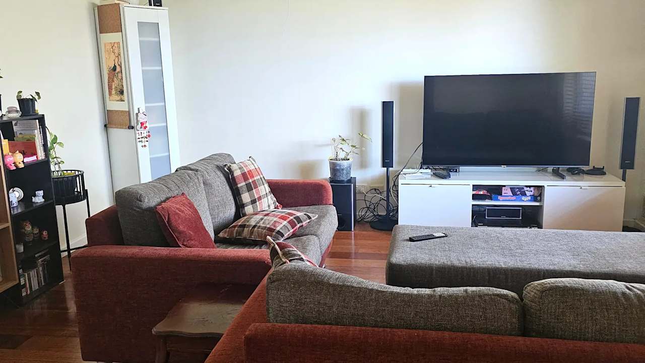 Unfurnished room in a share house