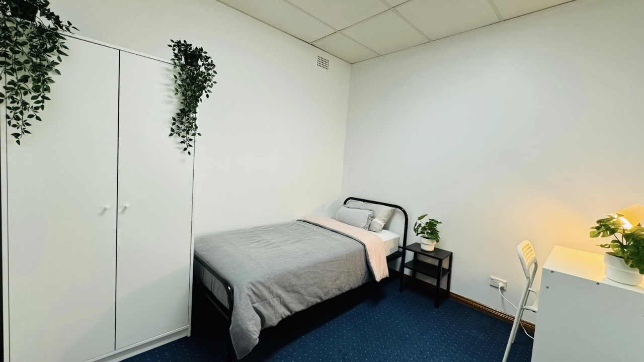 Furnished room in a share house