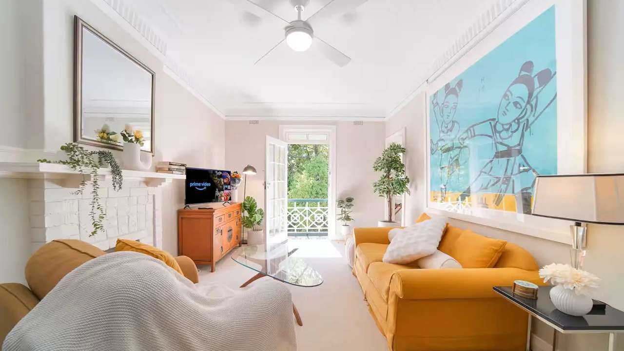 Whole property with 2 rooms for rent