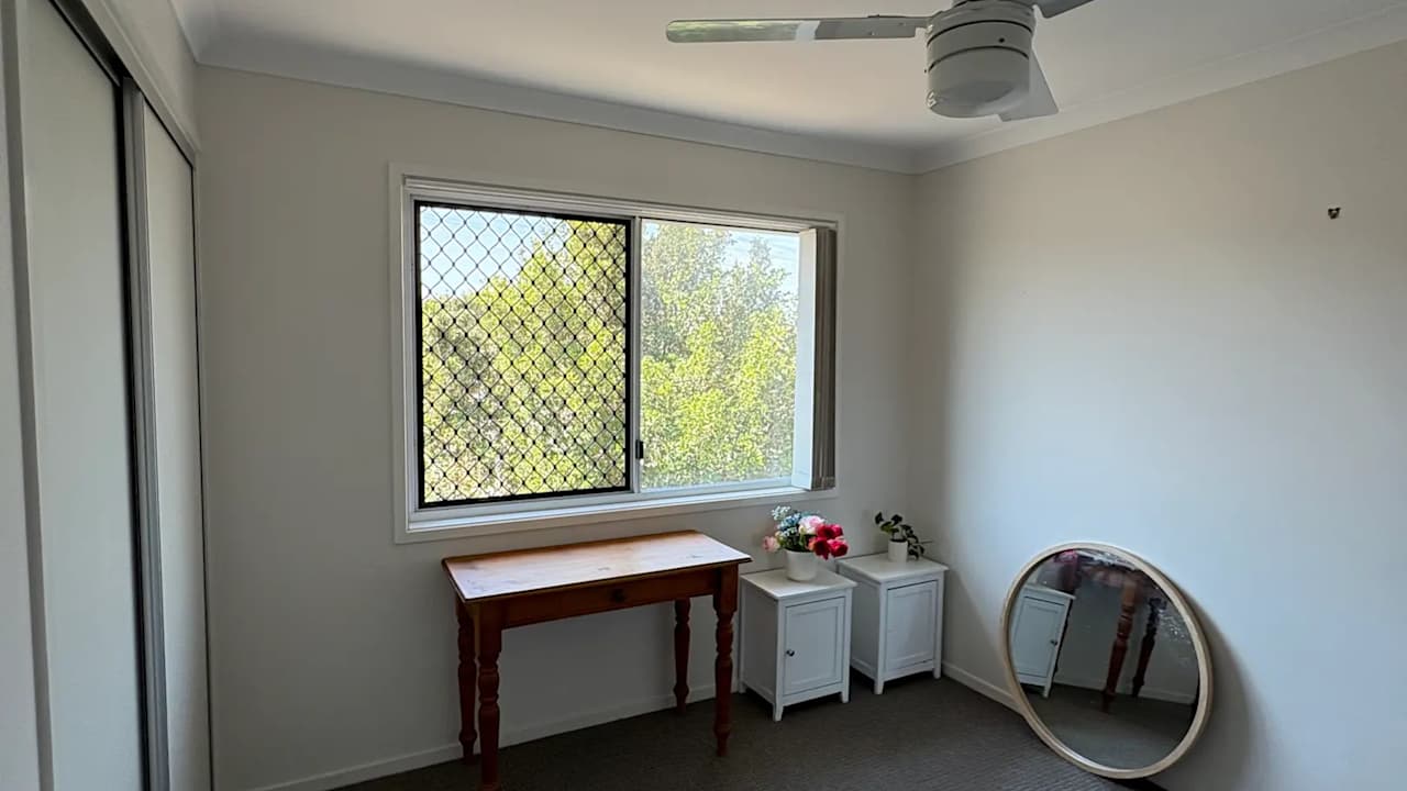 Unfurnished room in a share house