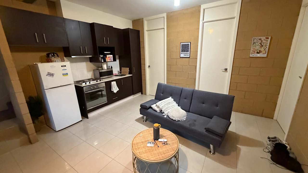 Furnished room with own bathroom
