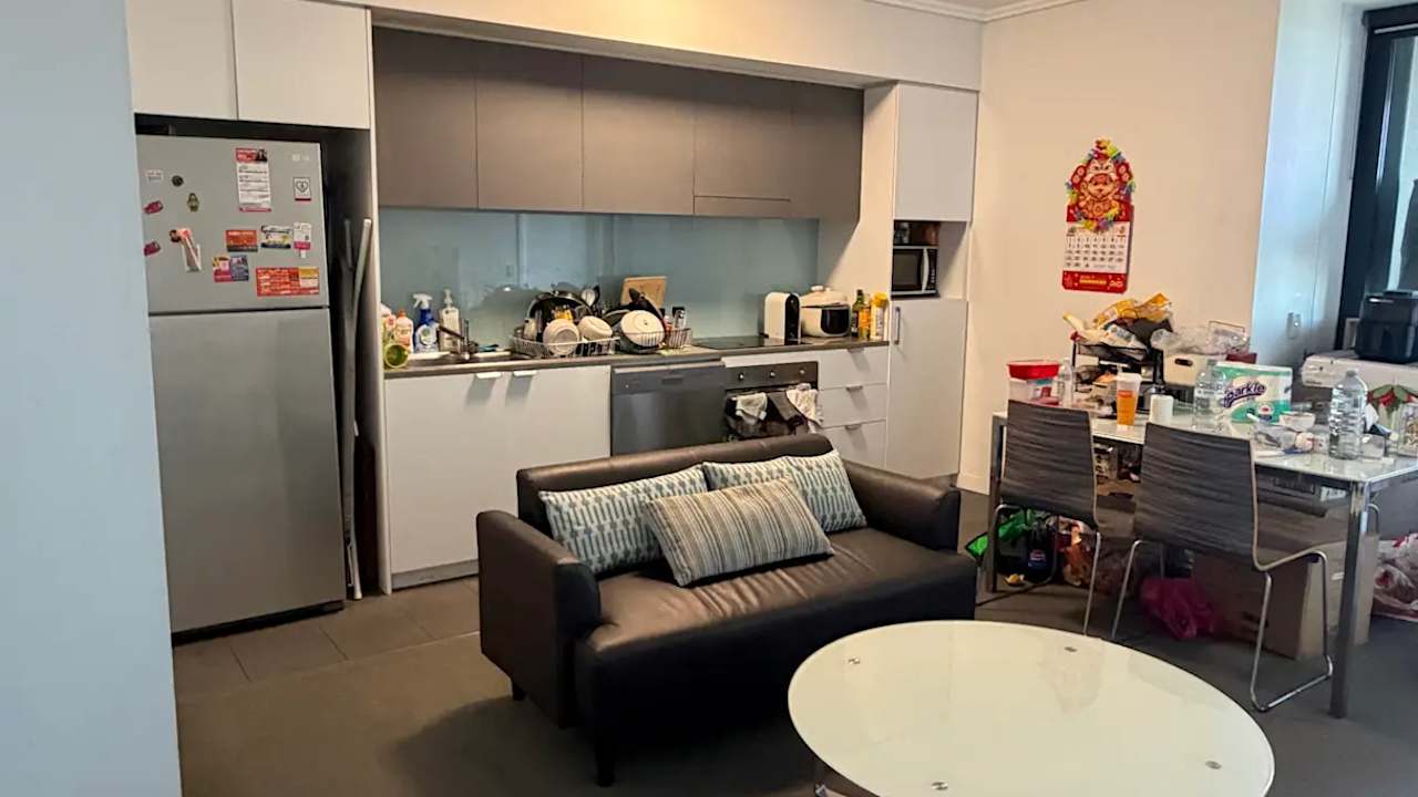 Furnished room with own bathroom