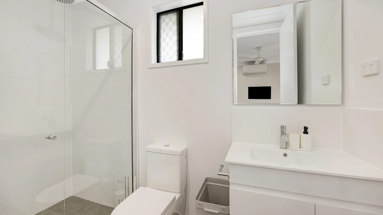 Furnished room with ensuite in a share house
