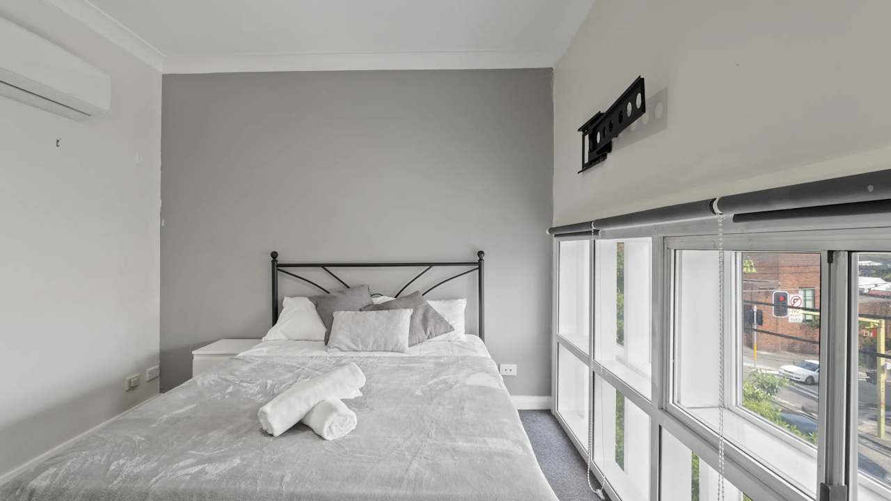 Furnished room with ensuite in a share house