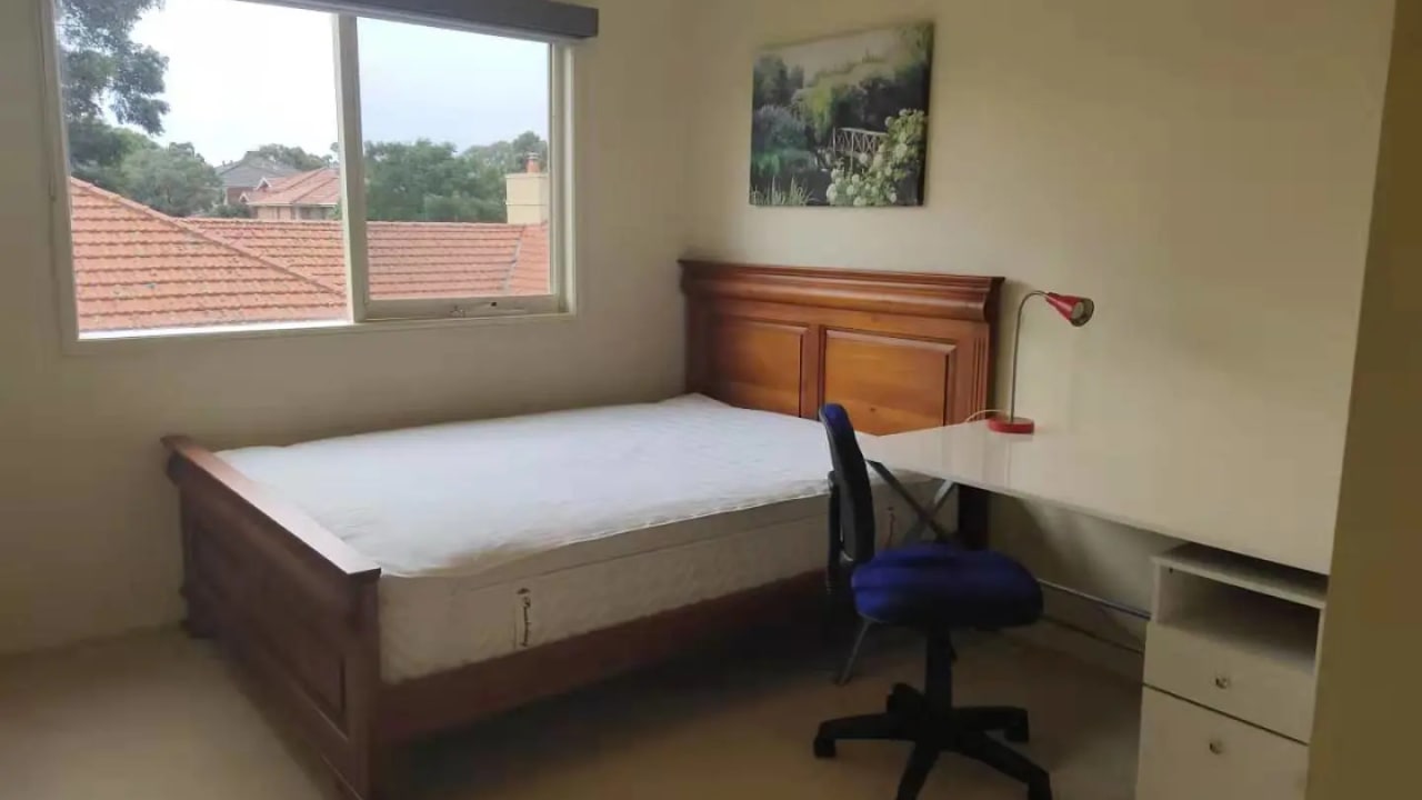 Furnished room in a share house