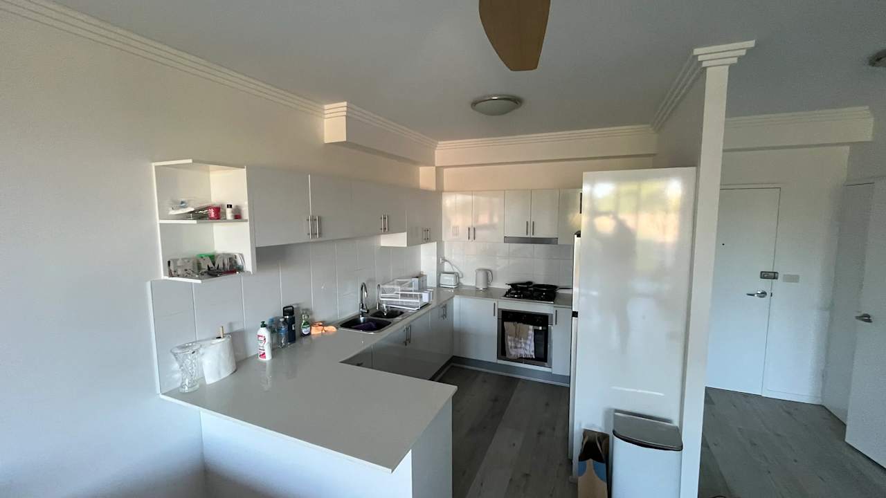 Unfurnished room with own bathroom