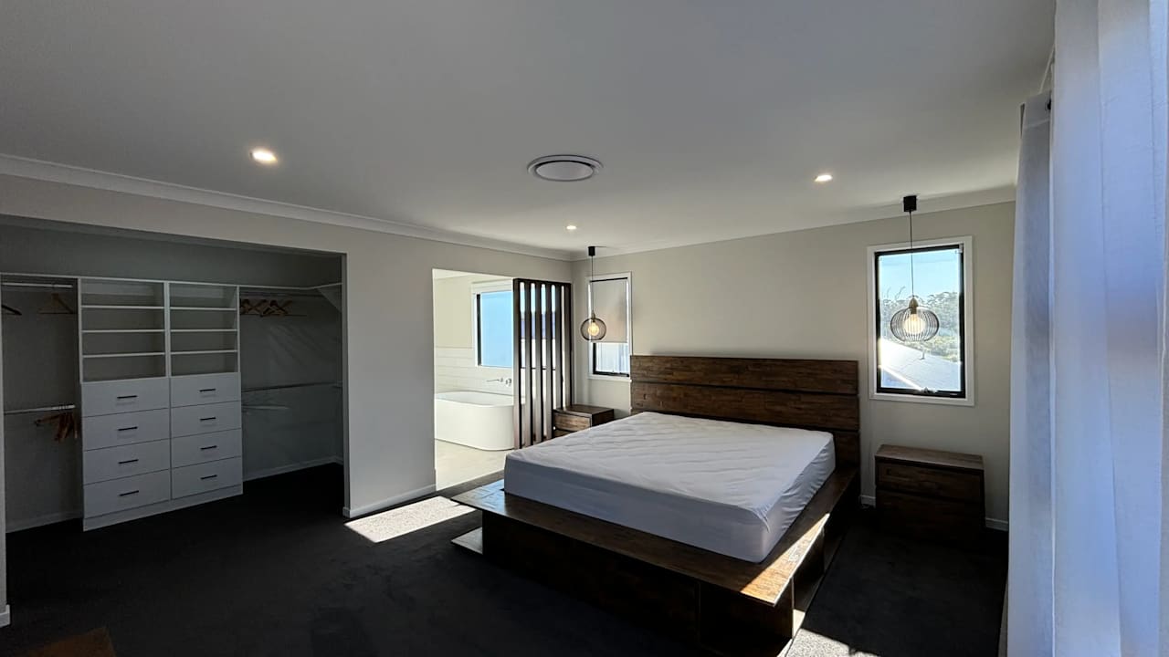 Furnished room with own bathroom