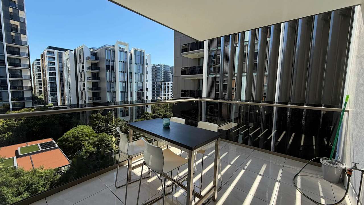 Whole property with 4 rooms for rent