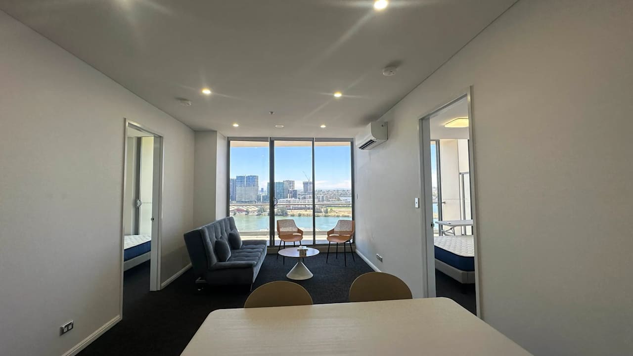 Whole property with 2 rooms for rent