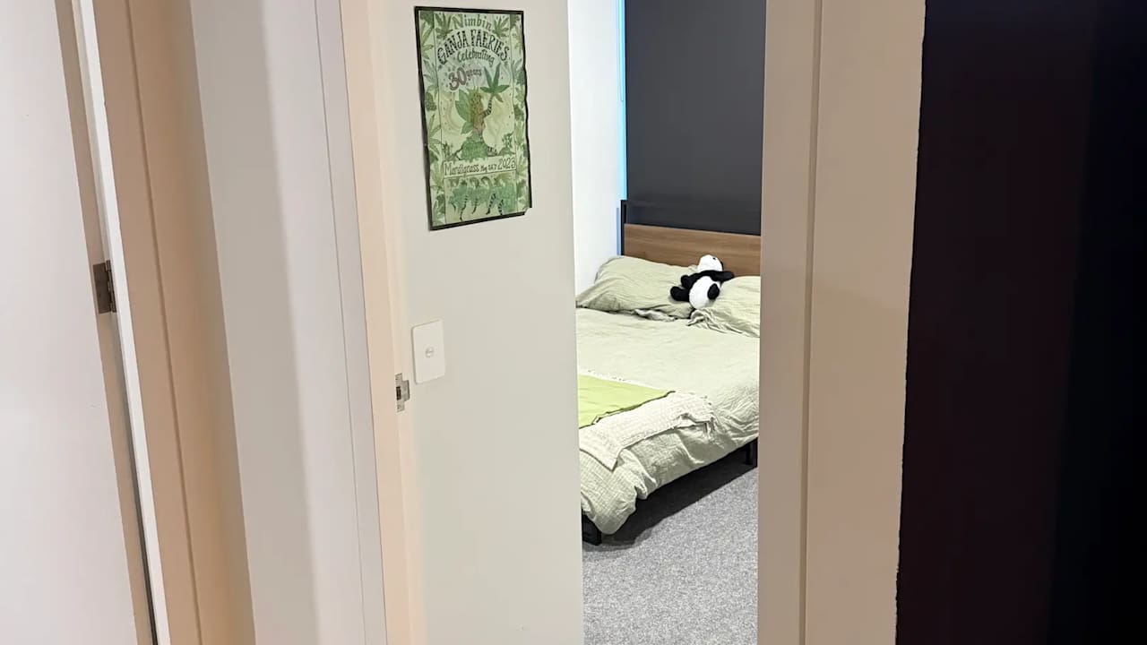 Furnished room with own bathroom