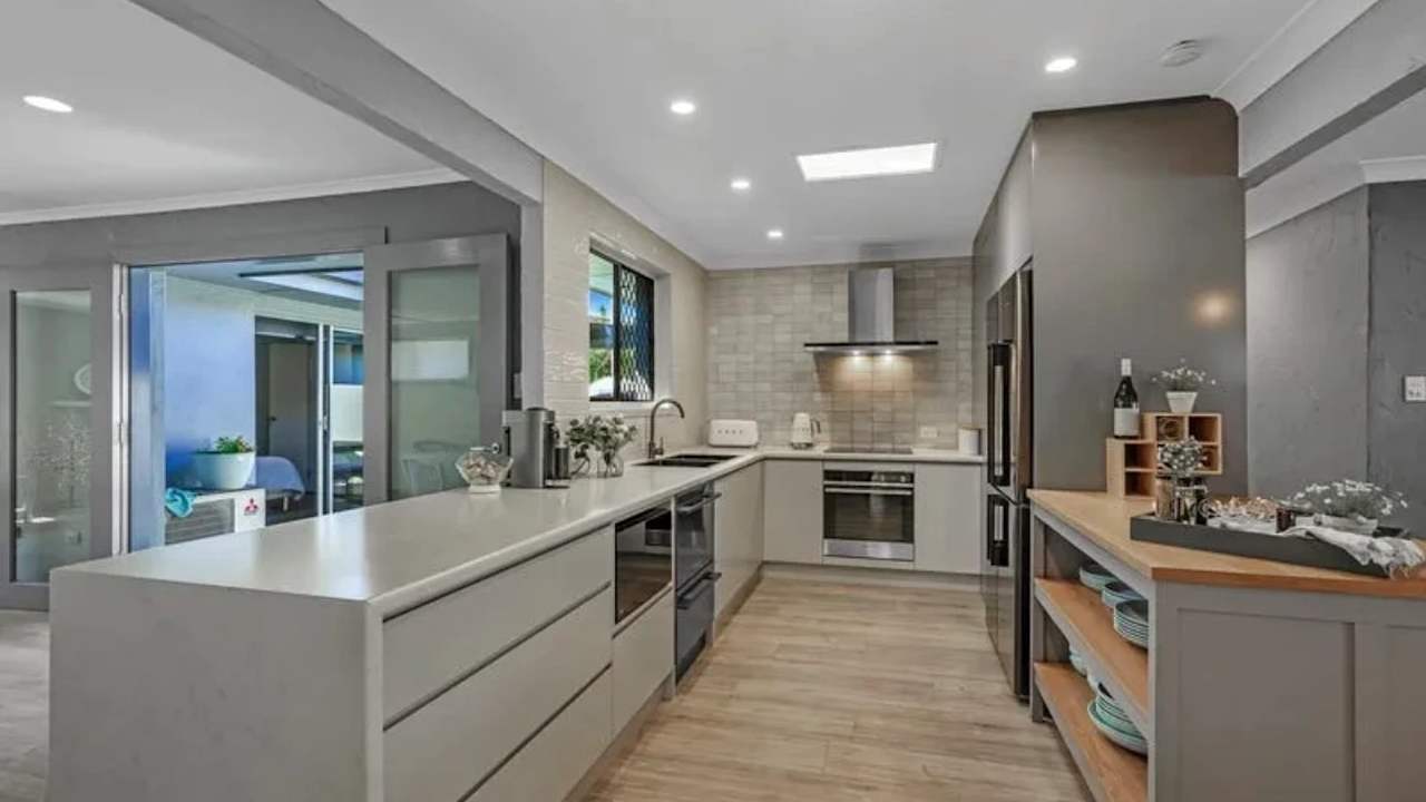 Unfurnished room in a share house