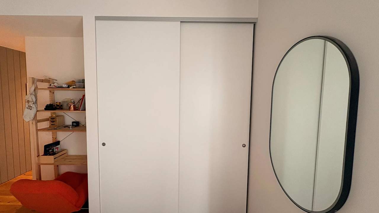 Unfurnished room with ensuite in a flatshare