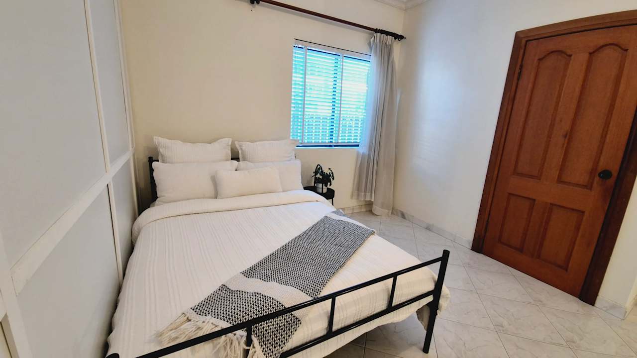 Furnished room with ensuite in a share house