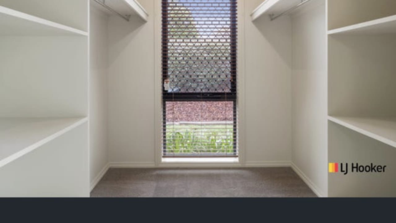 Unfurnished room with ensuite in a share house