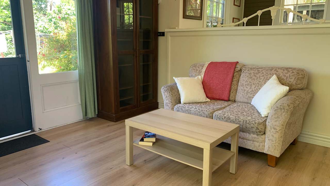 Furnished room studio flat for rent