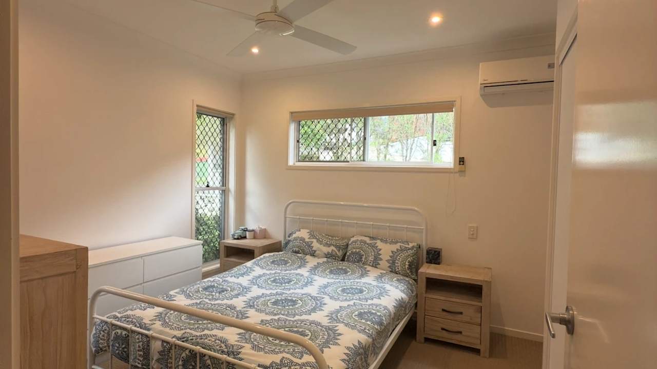 Unfurnished room in a share house