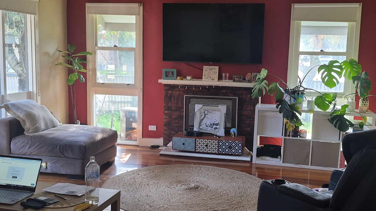 Unfurnished room in a share house