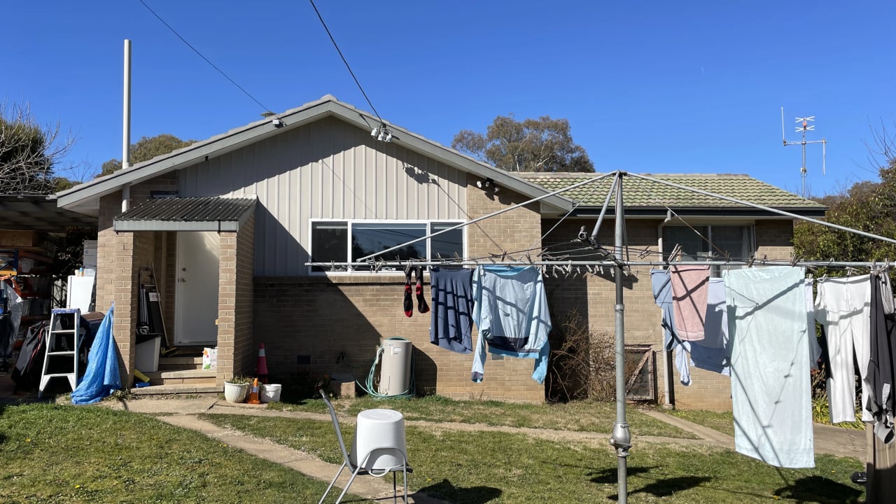 Unfurnished room in a share house