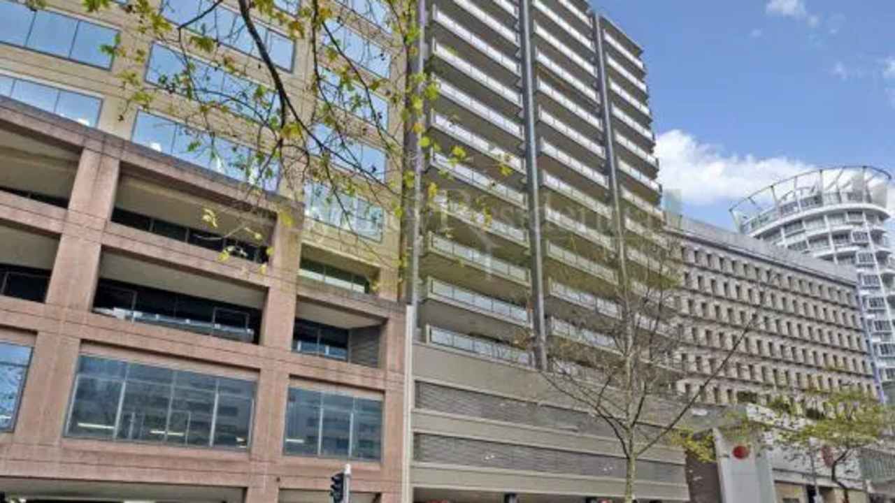 Whole property with 3 rooms for rent