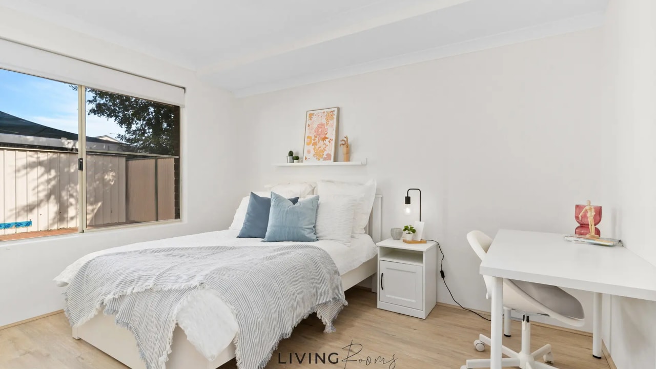Furnished room in a share house