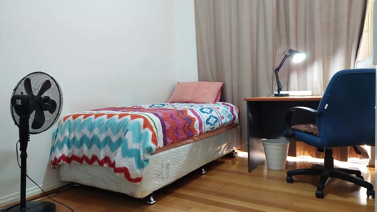 Furnished room in a share house