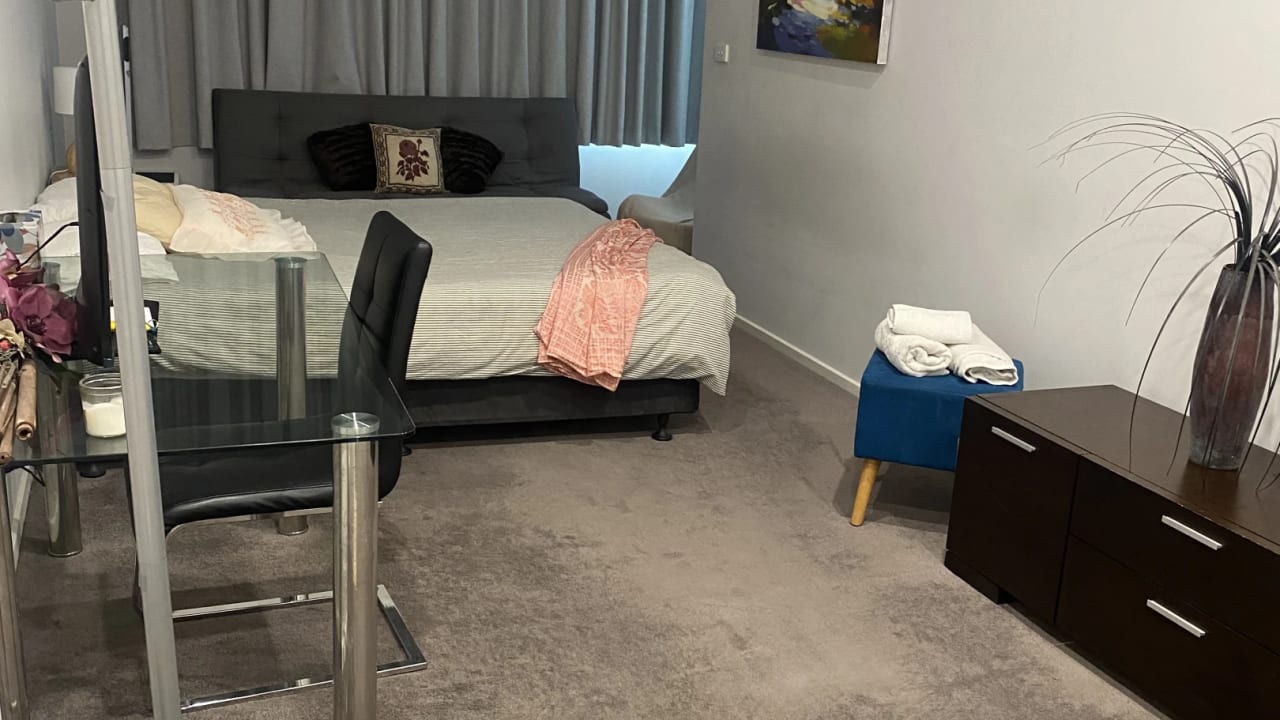 Furnished room with own bathroom