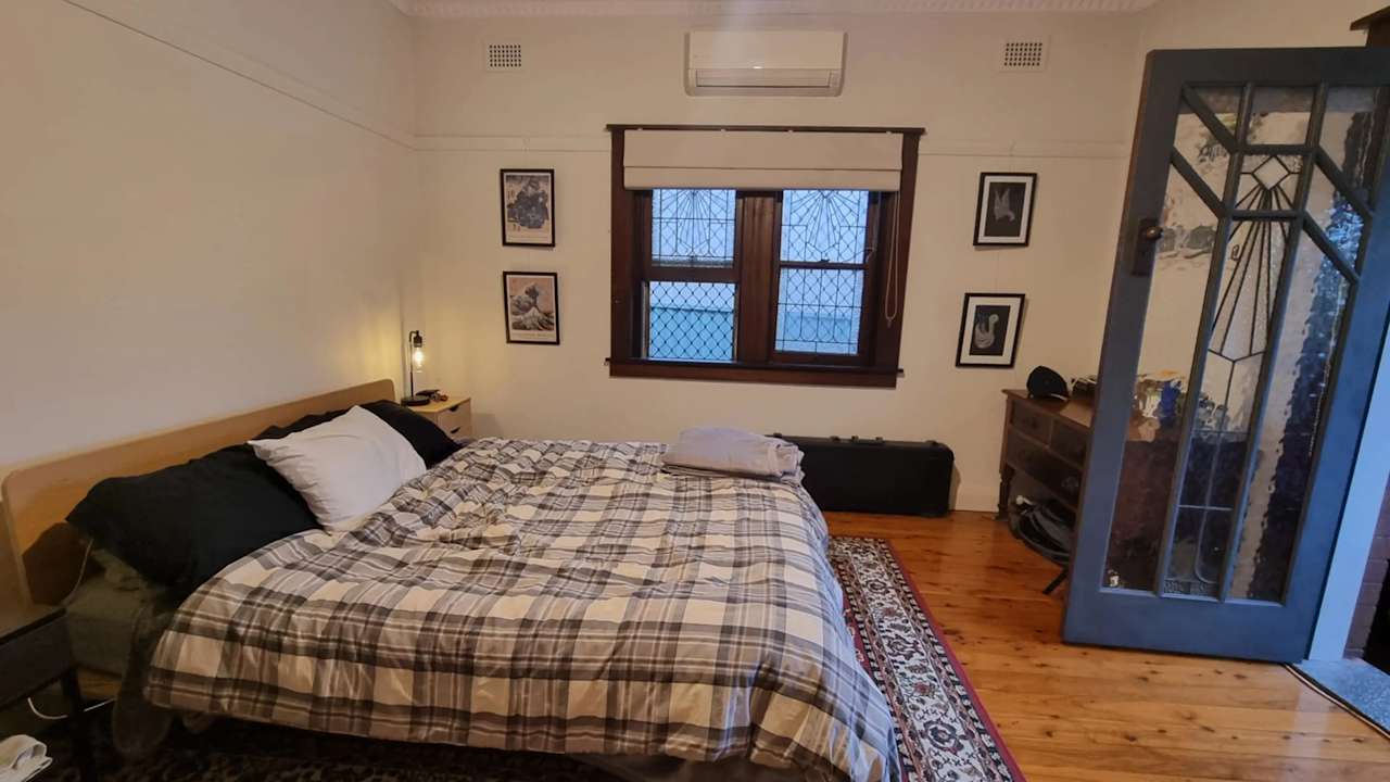 Unfurnished room in a share house