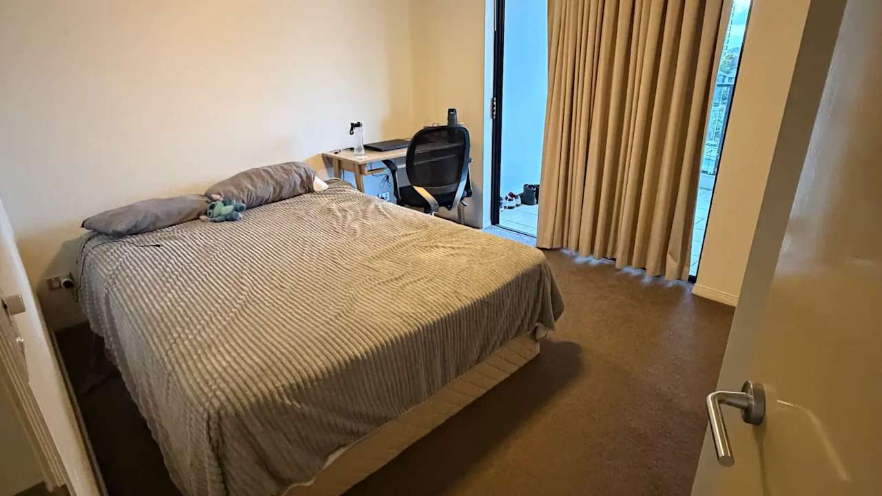 Furnished room with own bathroom