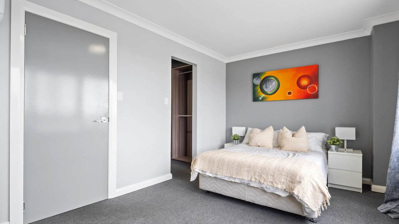 Furnished room with own bathroom