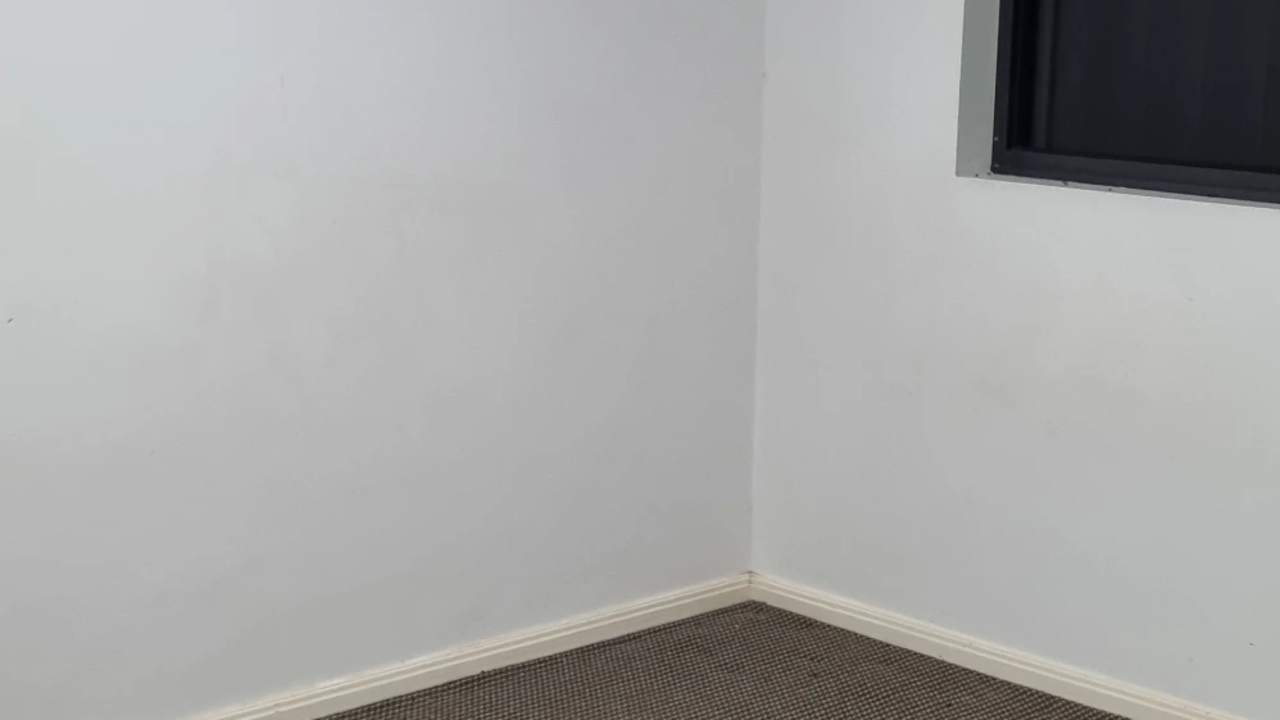 Unfurnished room with own bathroom