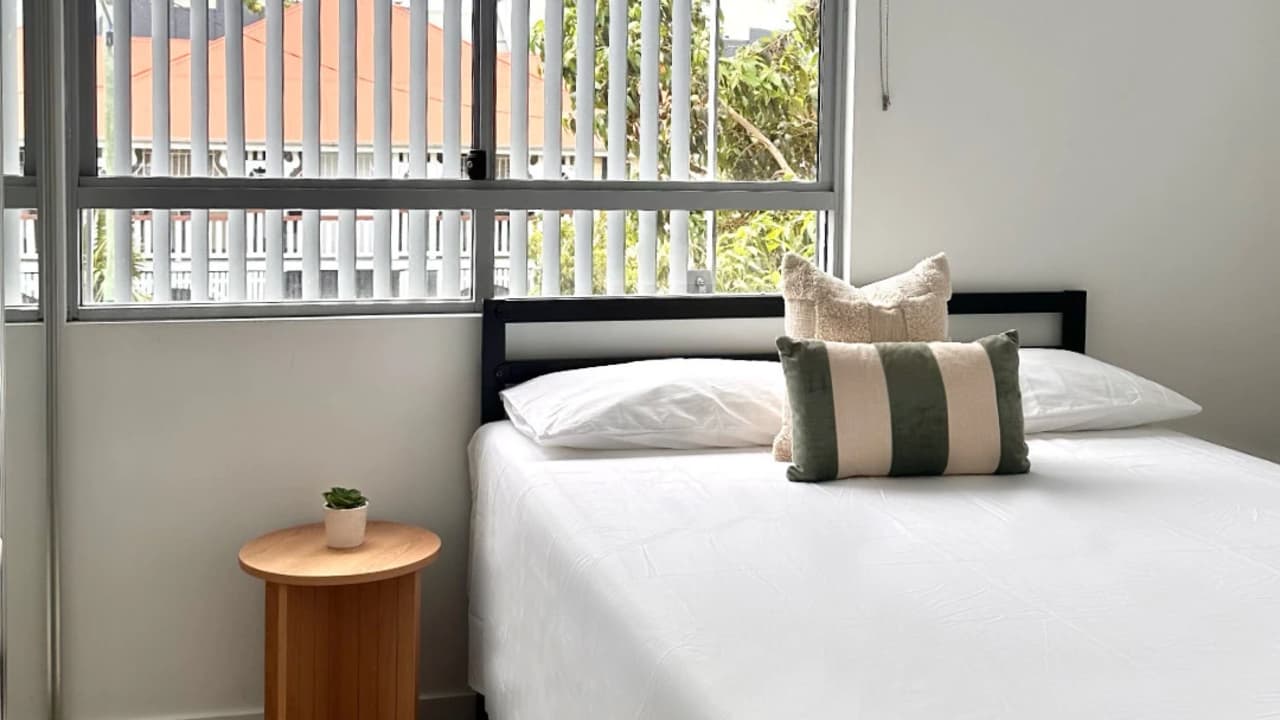 Furnished room with own bathroom