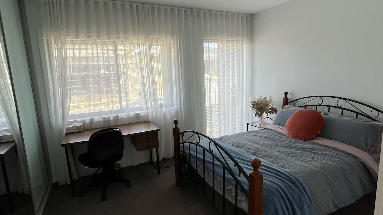 Furnished room with own bathroom